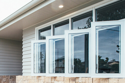 casement window sunview series from Titan Construction 